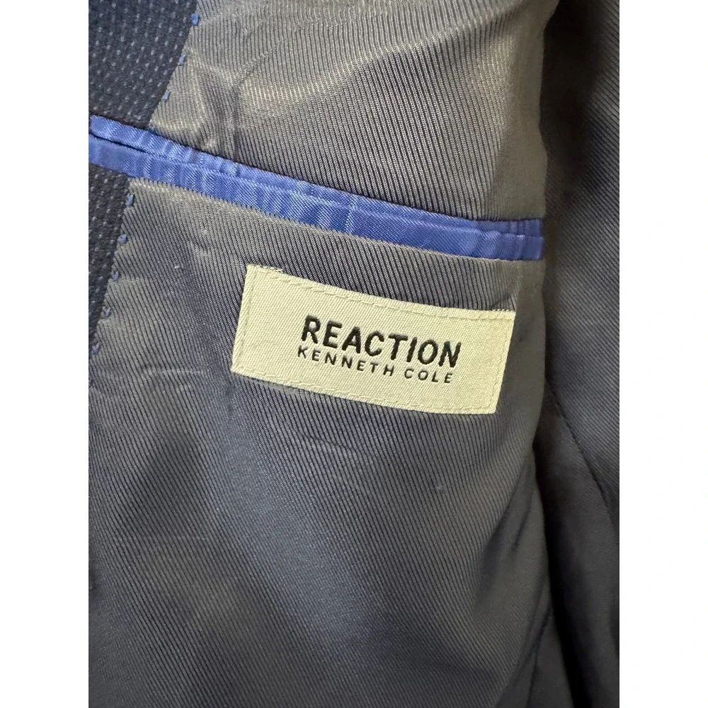Kenneth Cole Reaction Mens 42R Navy Blue Micro-Texture Two-Button Blazer Jacket